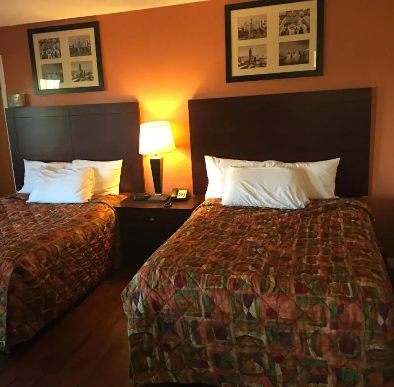 Four Seasons Motel - Albany 7
